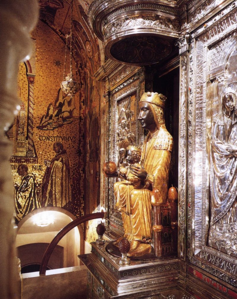 Figura Matki Bożej z Montserrat, La Moreneta