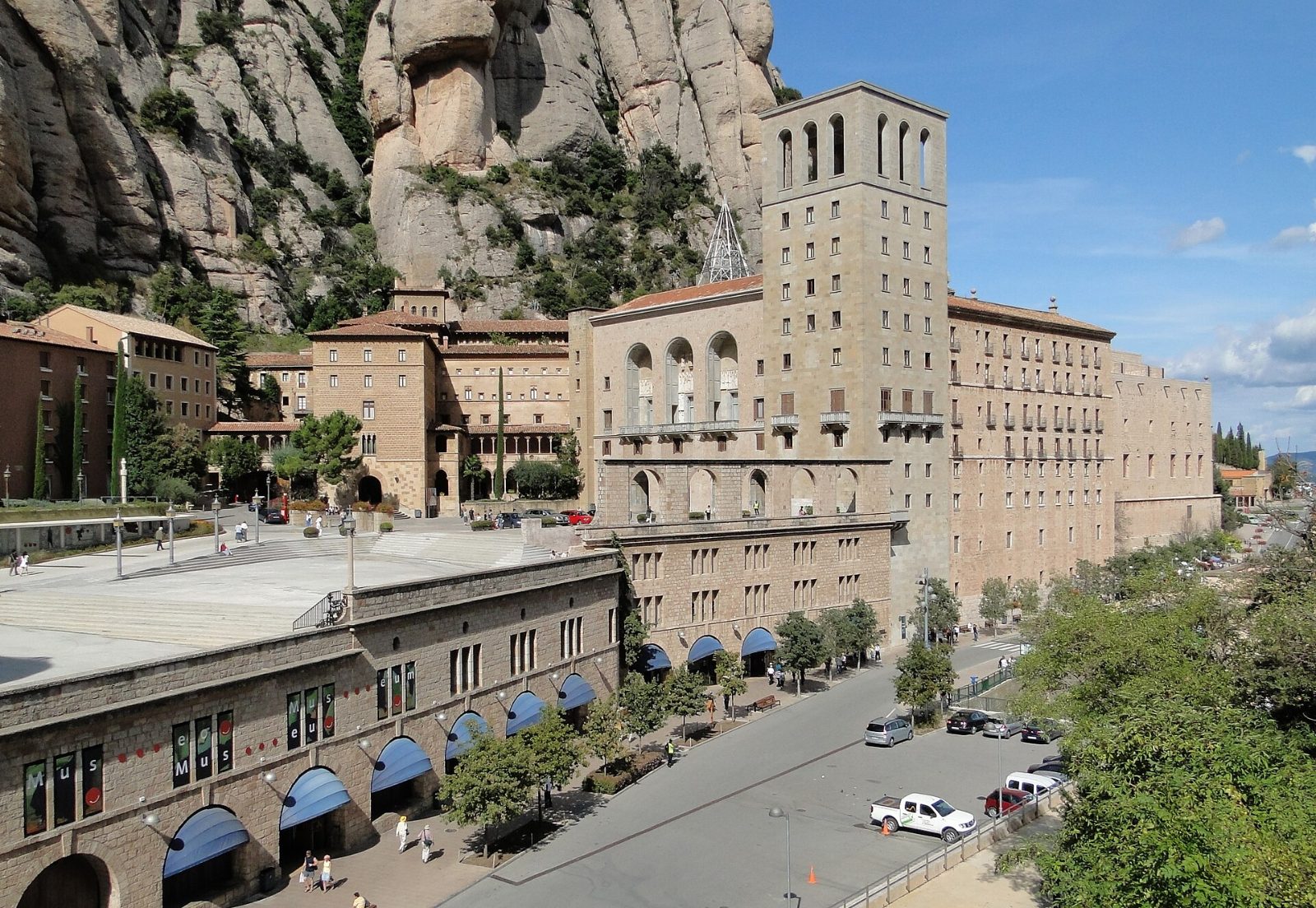 Montserrat: piłowana góra i Czarna Madonna Katalonii